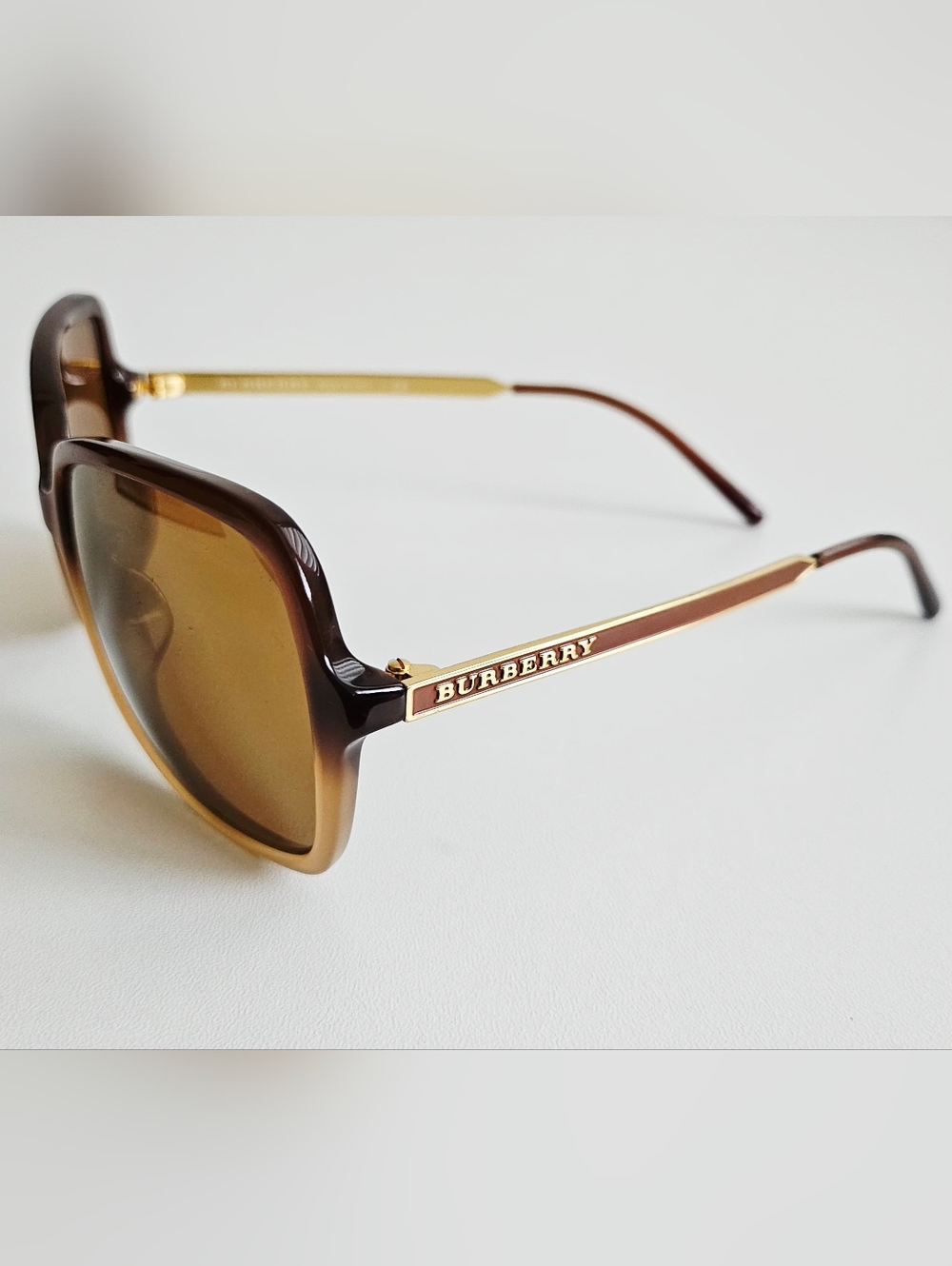 Burberry Brown & Honey Gold Gradient Sunglasses - Picture 9 of 10